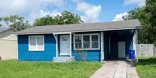1213 Whitaker Drive