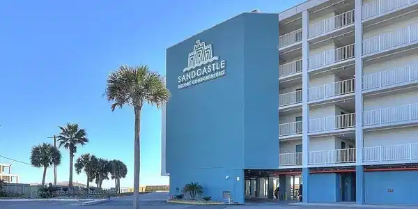 800 Sandcastle Drive
