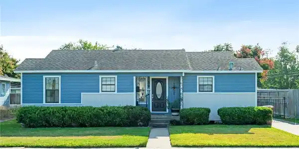3917 Harris Drive