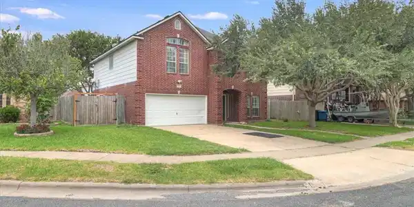 6709 Pembrock