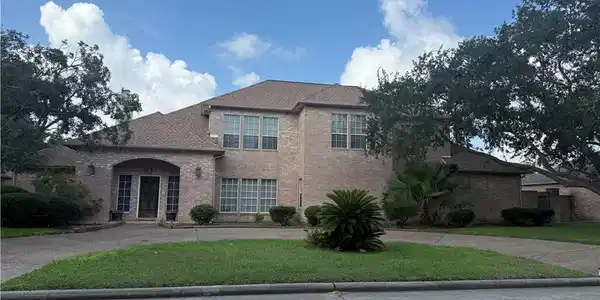 5917 Harvest Hill Road