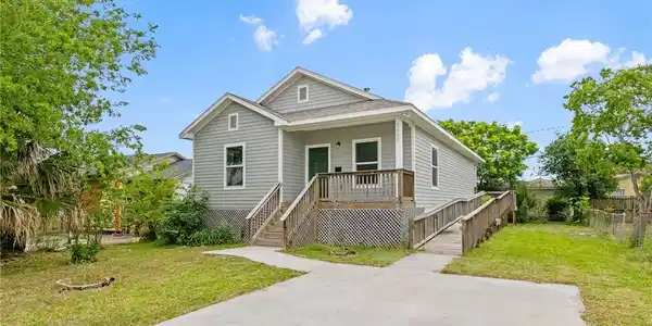 2025 Islla Drive