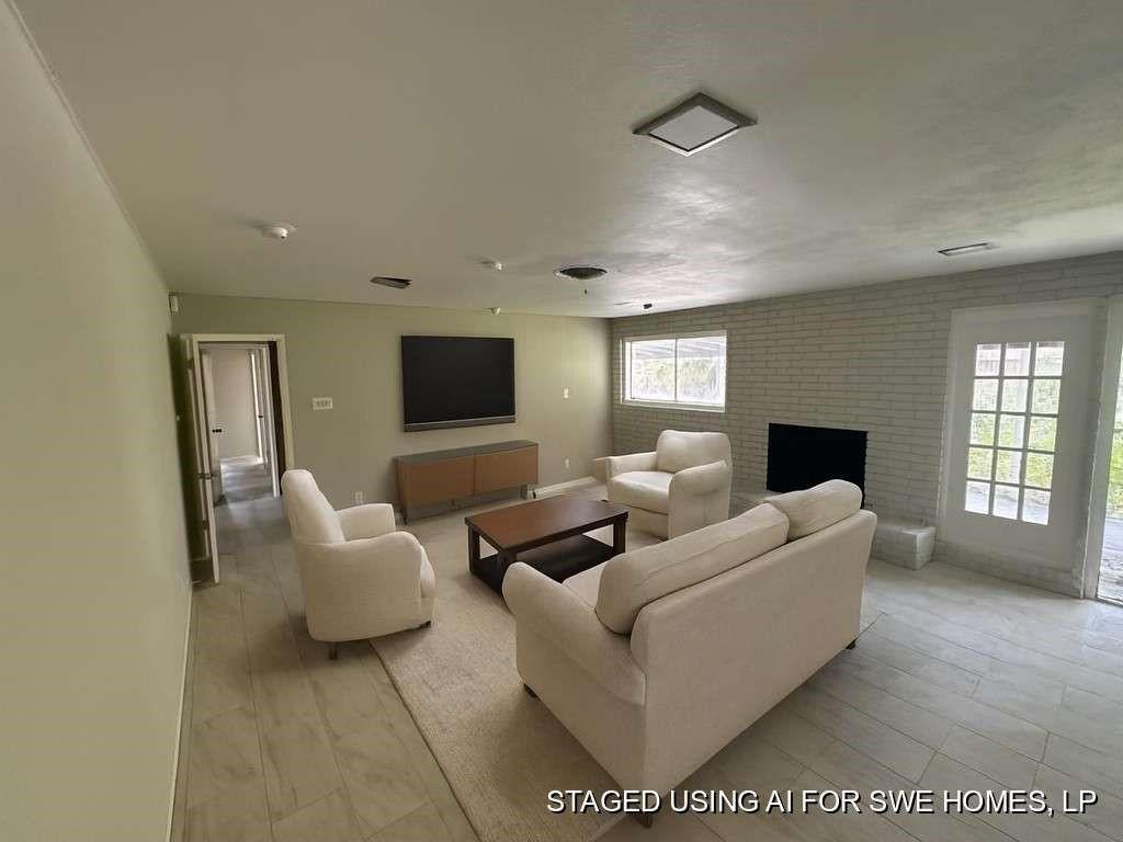 Image 4: Virtually Staged Photo
