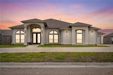 4041 Ranch Lake Drive