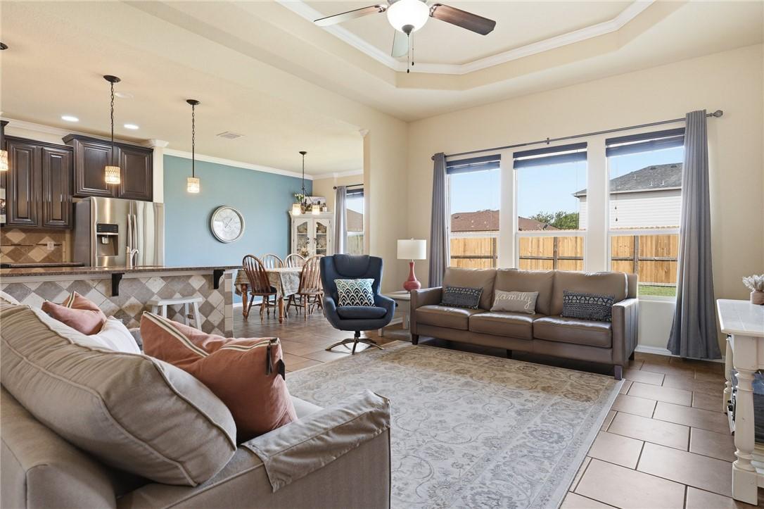 Image 3: Open Concept