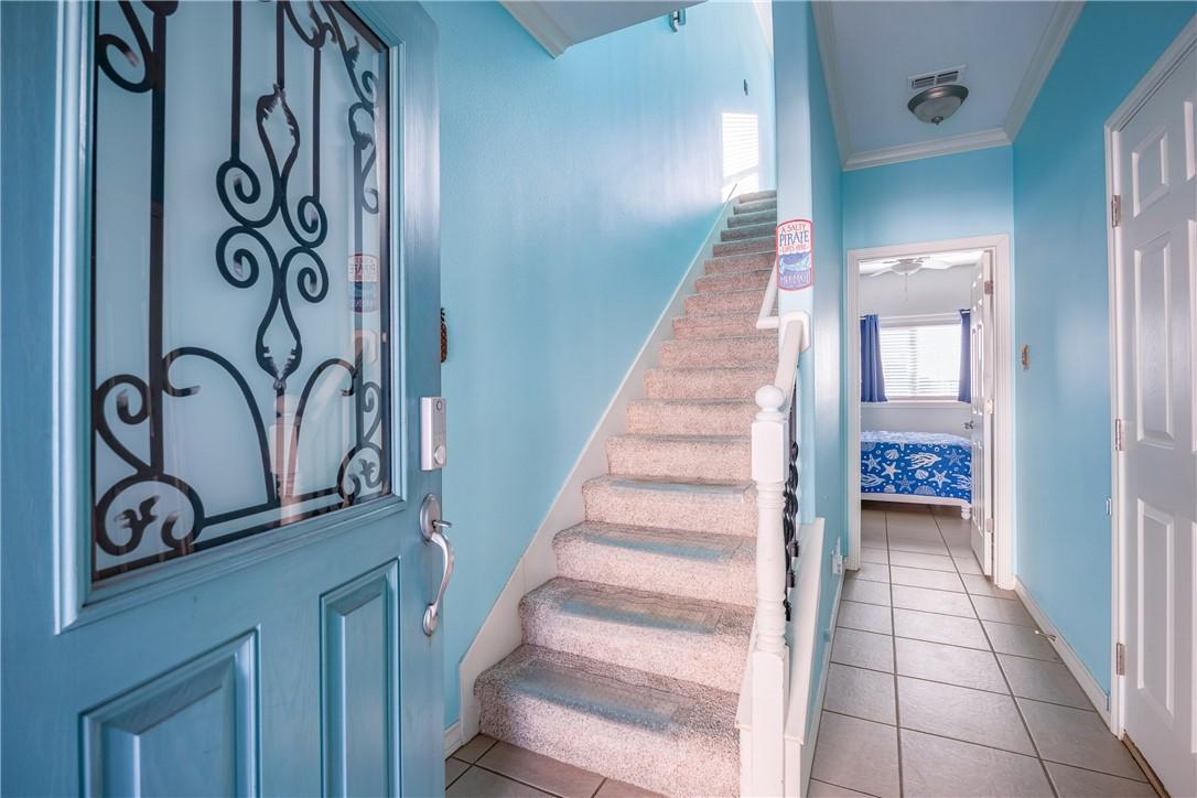 Image 4: Front Entrance to first story