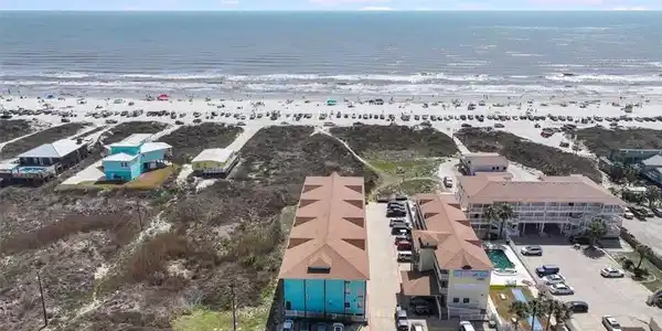 1926 On The Beach Drive