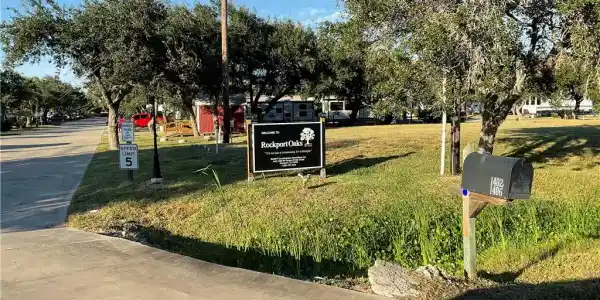 1406 W Corpus Christi Street