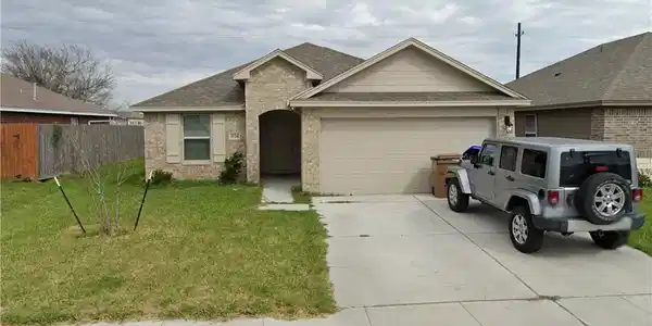1834 Kentucky Derby Drive
