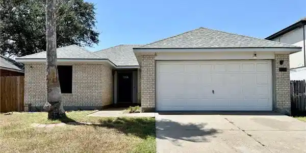 7925 Wolf Drive