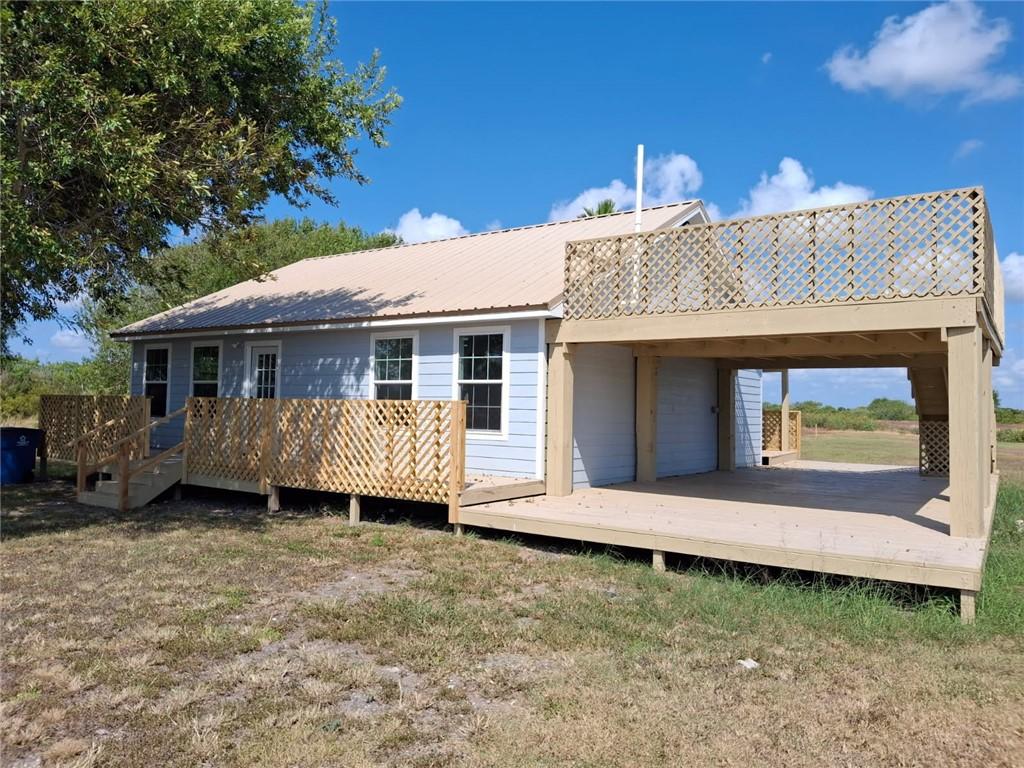 Image 1: OUTSIDE LIVING HUGE DECK WITH EXPANSIVE VIEWS