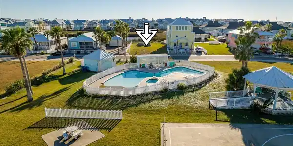 200 Beachwalk Lane