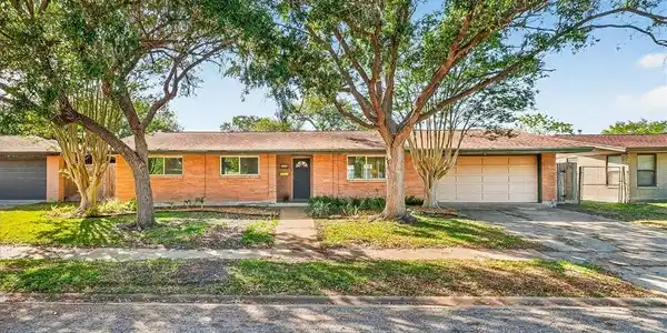 418 Troy Drive