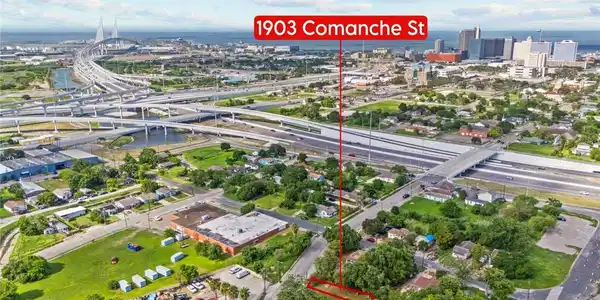 1903 Comanche Street