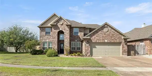 6105 Greenough Court