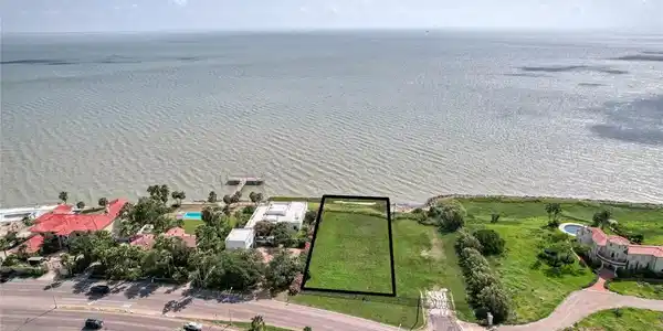 3278 Ocean Drive