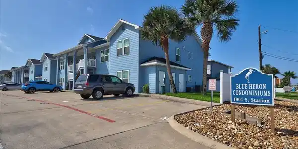 1901 S Station, Blue Heron Condo