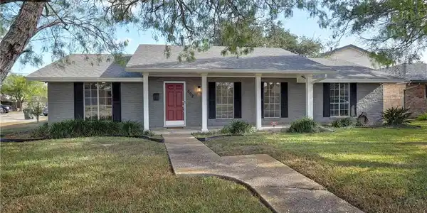 902 Pyramid Drive