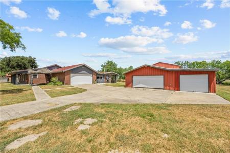 718 E County Road 2340
