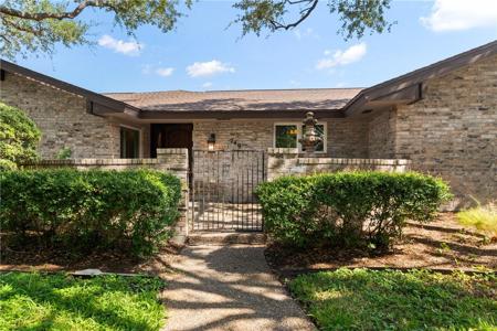 749 Meadowbrook
