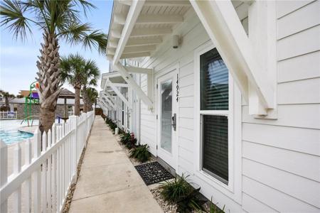 14924 Smugglers Cove Drive