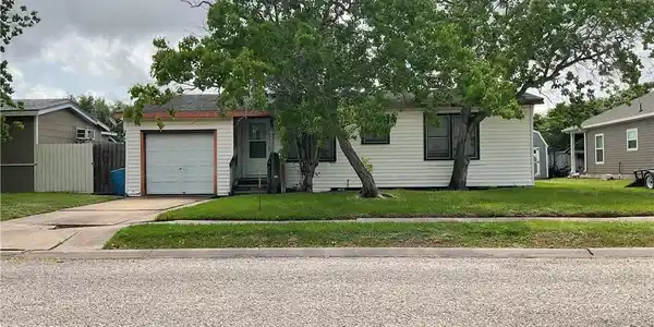 621 Collingswood Drive