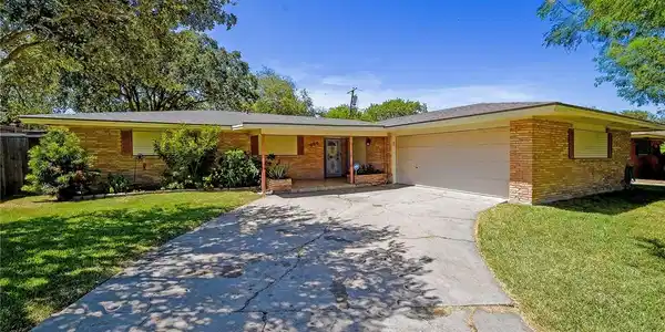 484 Palmetto Street