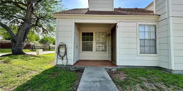 7202 Mansions Drive