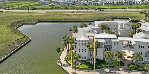 3700 Island Moorings Parkway