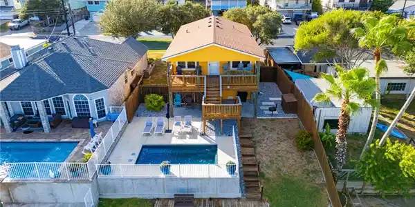 3409 Laguna Shores Road