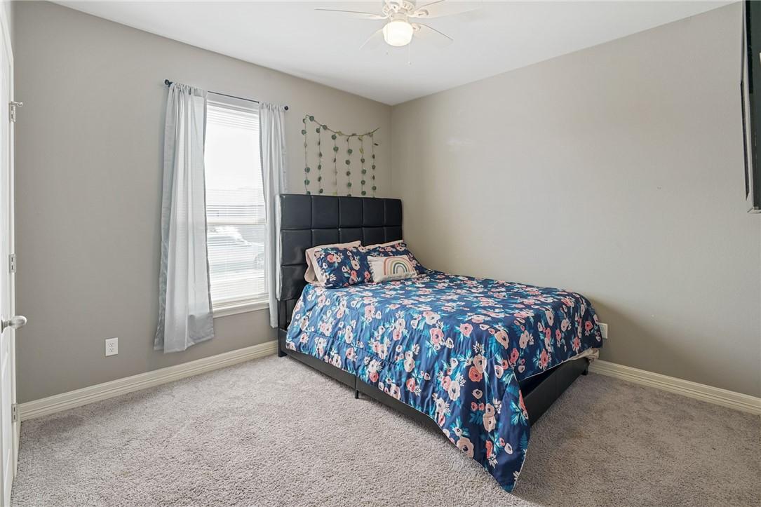 Image 4: Bedroom 1
