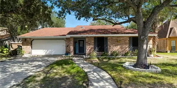 6710 Deerwood Drive