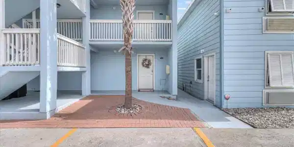 407 Beach Street
