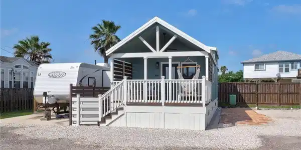 413 Trojan Street