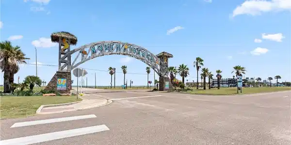 3938 Surfside Boulevard