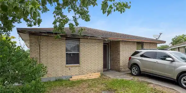 1002 Green Meadow Drive