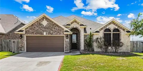 7805 Pavo Real Street