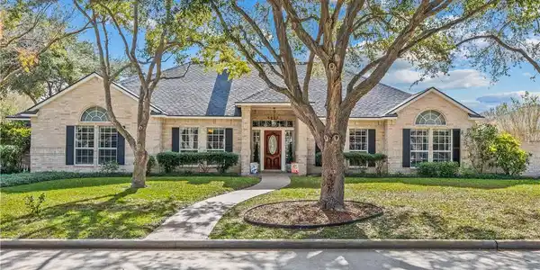 5905 Raven Hill Road