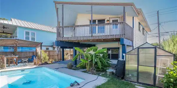 3345 LAGUNA SHORES Road