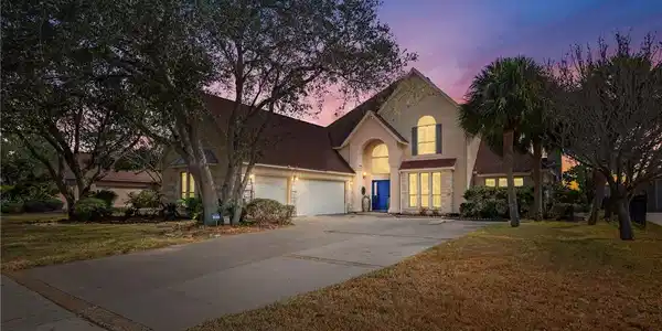 8162 Marseille Drive