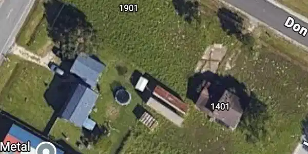 Image 2: conex removed