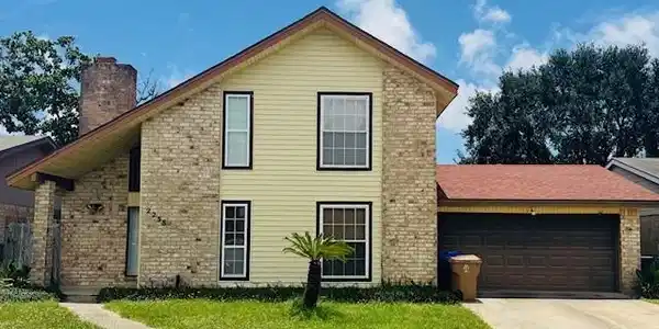 2238 Saxony Drive