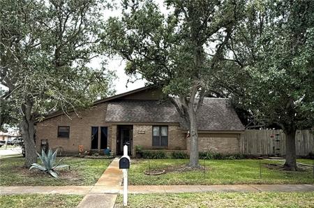 5953 Cinnamon Oaks Drive