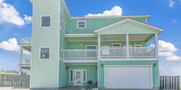 853 Parkplace