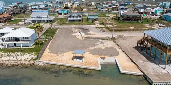 Image 3: Kayak Launch