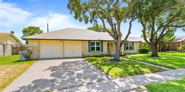 4513 Snead Drive