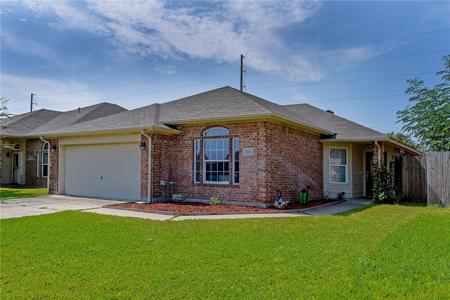 1613 Oak Landing Drive