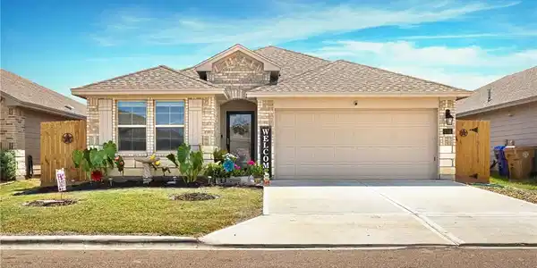 2318 Delightful