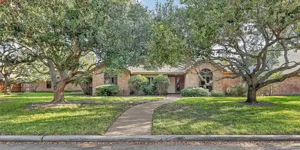 5914 Vandemere Drive
