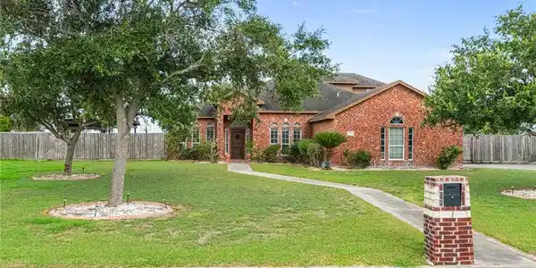 5921 King Trail